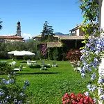 Belvedere Hotel *