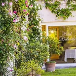 Отель Belvedere *